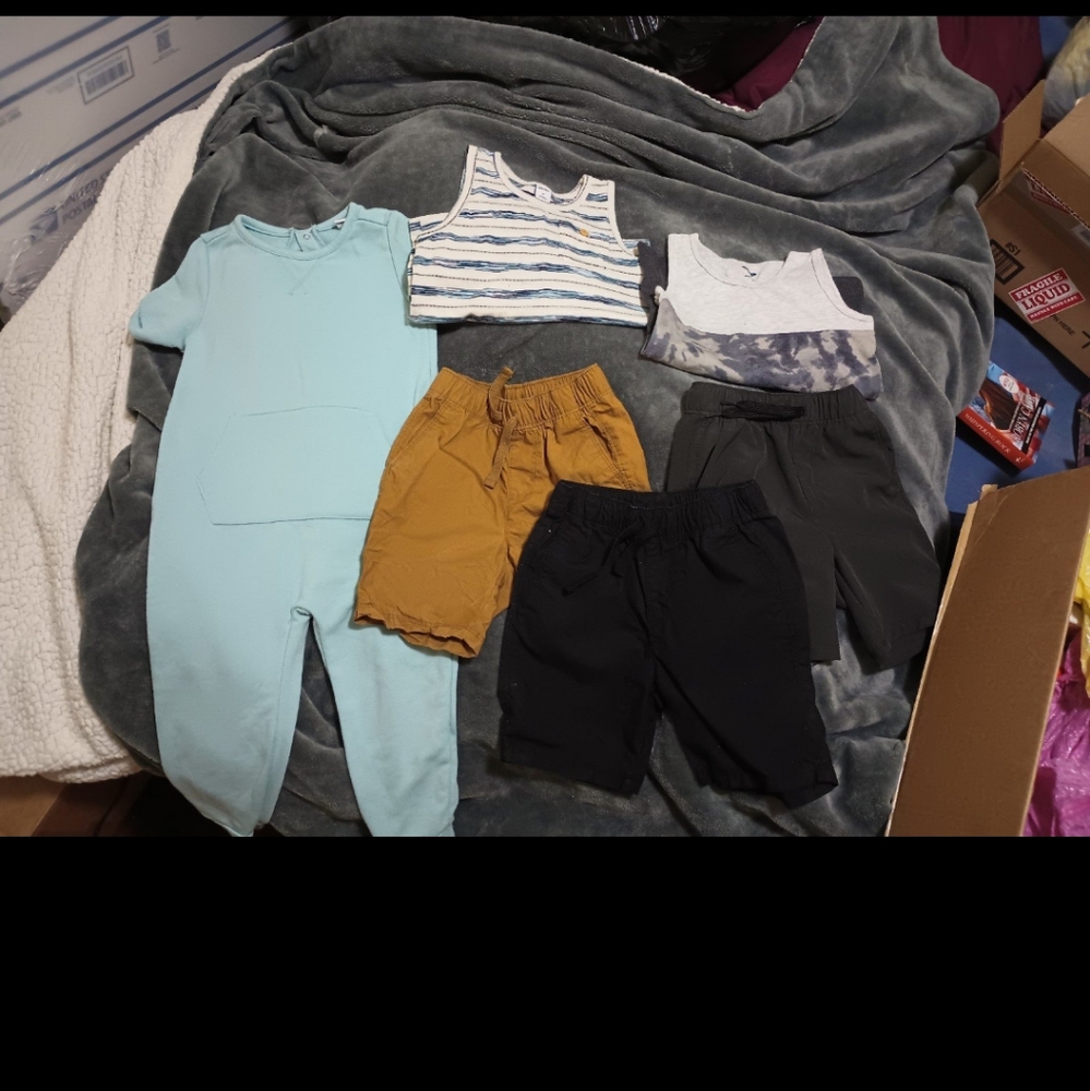 Old navy lot